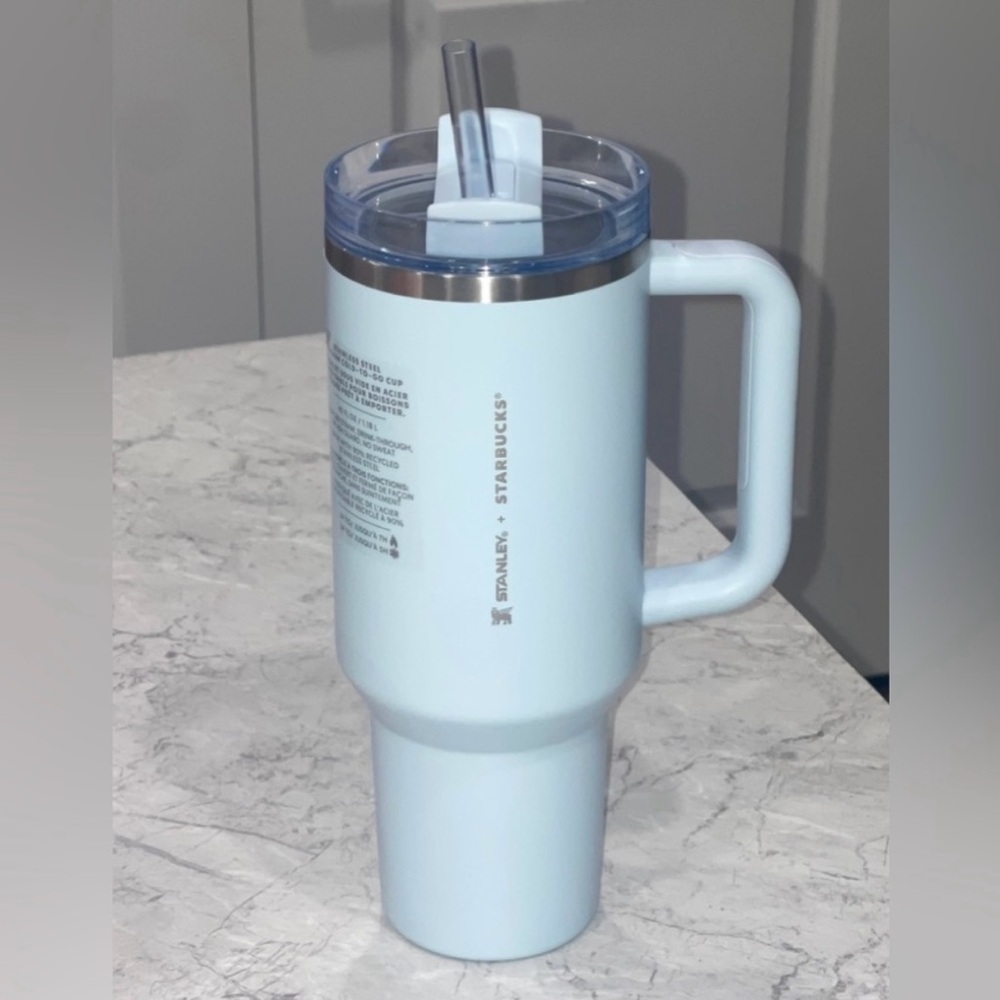 2024 Spring Blue 40oz Starbuck X Stanley
